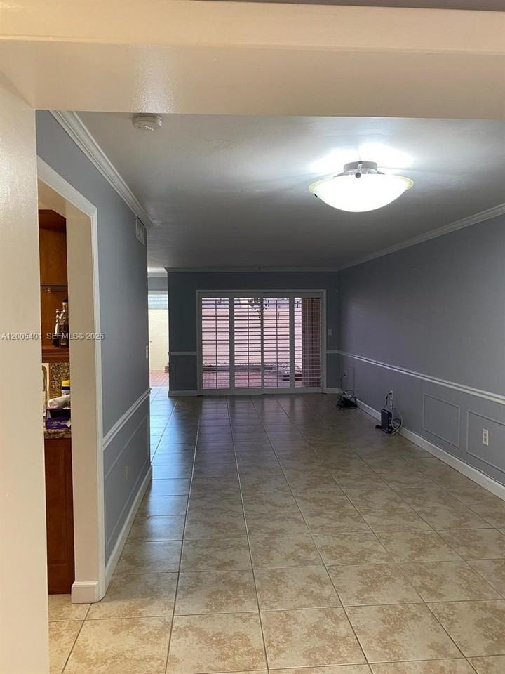 8761 Sw 137th Ave #8761 - Photo 6 of 22