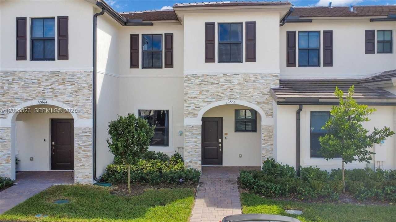 12866 Sw 232nd Ln #12866 - Photo 2 of 34