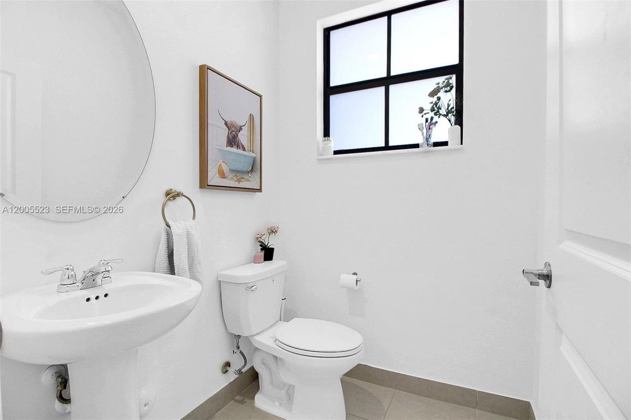 12866 Sw 232nd Ln #12866 - Photo 6 of 34