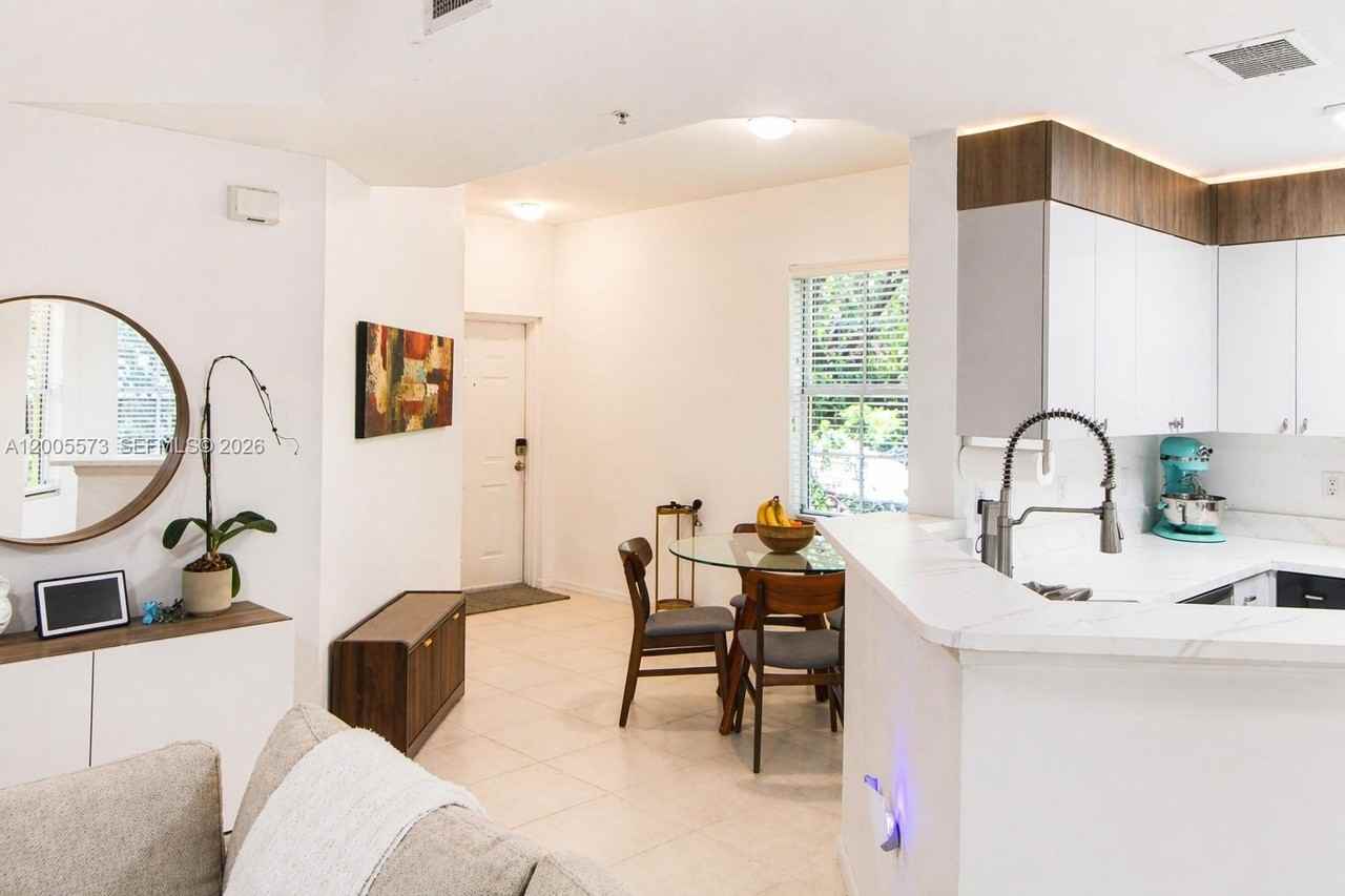 8940 Ne 8th Ave #1201 - Photo 7 of 29