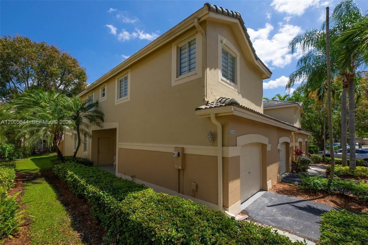 2143 Hacienda Ter - Photo 2 of 25