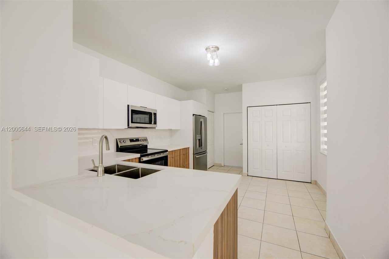 2143 Hacienda Ter - Photo 7 of 25