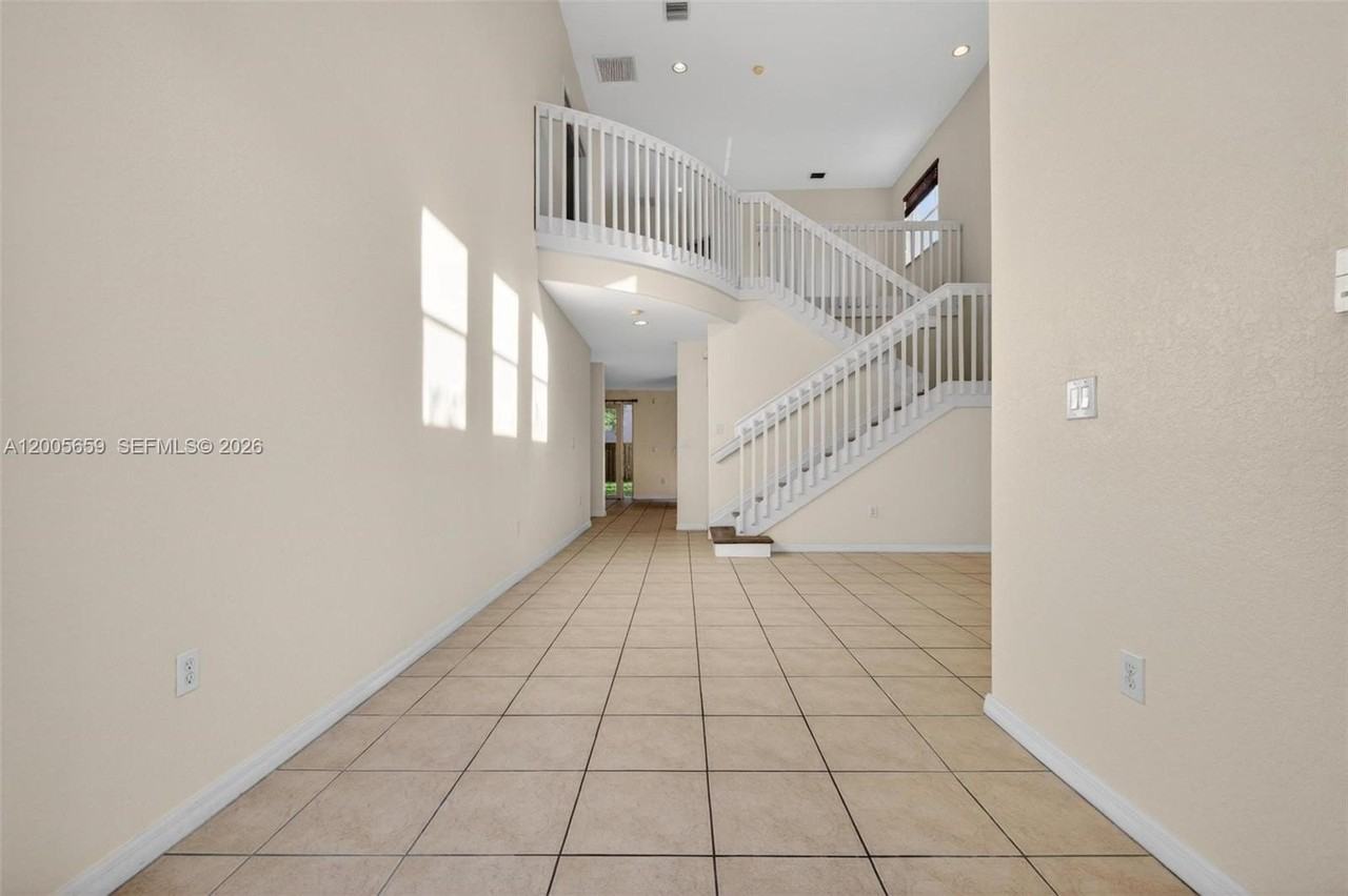 8903 Sw 206th St #8903 - Photo 5 of 50