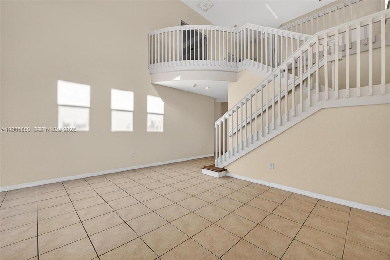 8903 Sw 206th St #8903 - Photo 7 of 50