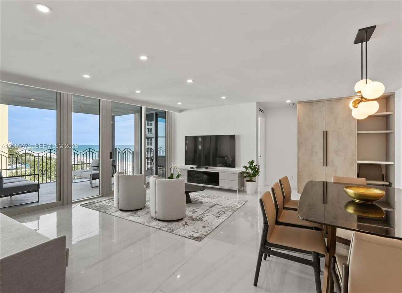 1500 Ocean Dr #1003 - Photo 2 of 44