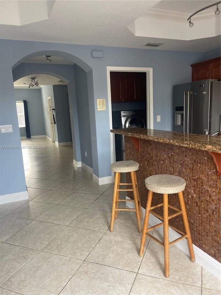 2155 Anchor Ct #2003 - Photo 4 of 10