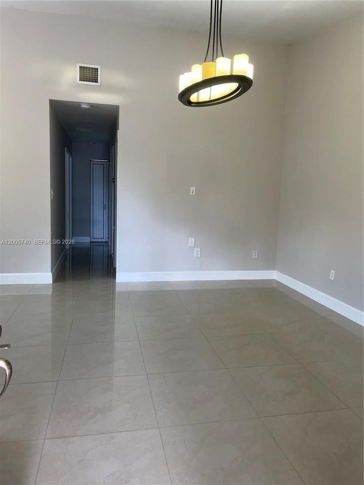 6661 Sw 137th Ct #8D - Photo 6 of 34