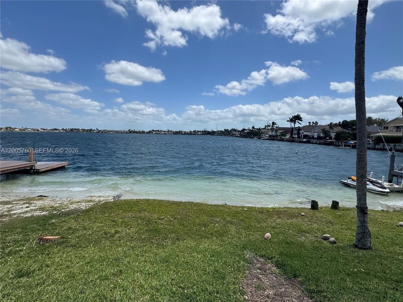 15071 Sw 136th Pl #15071 - Photo 2 of 26