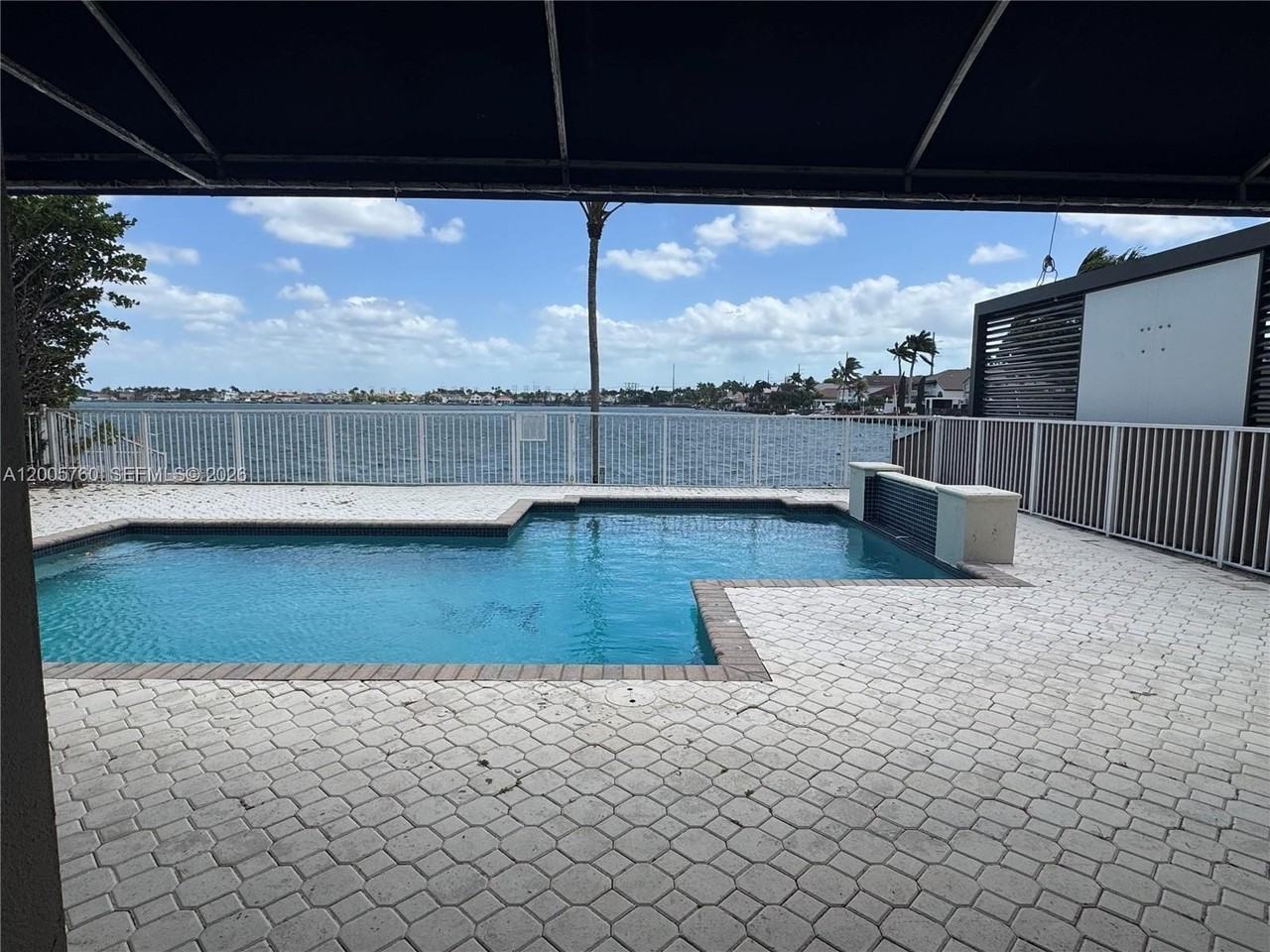 15071 Sw 136th Pl #15071 - Photo 3 of 26