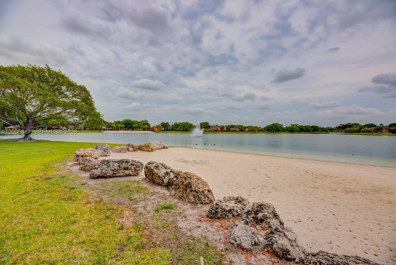 9715 Hammocks Blvd #106 - Photo 5 of 23