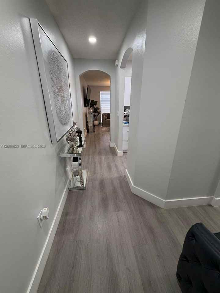 2244 Ne 42nd Ave #2244 - Photo 4 of 16