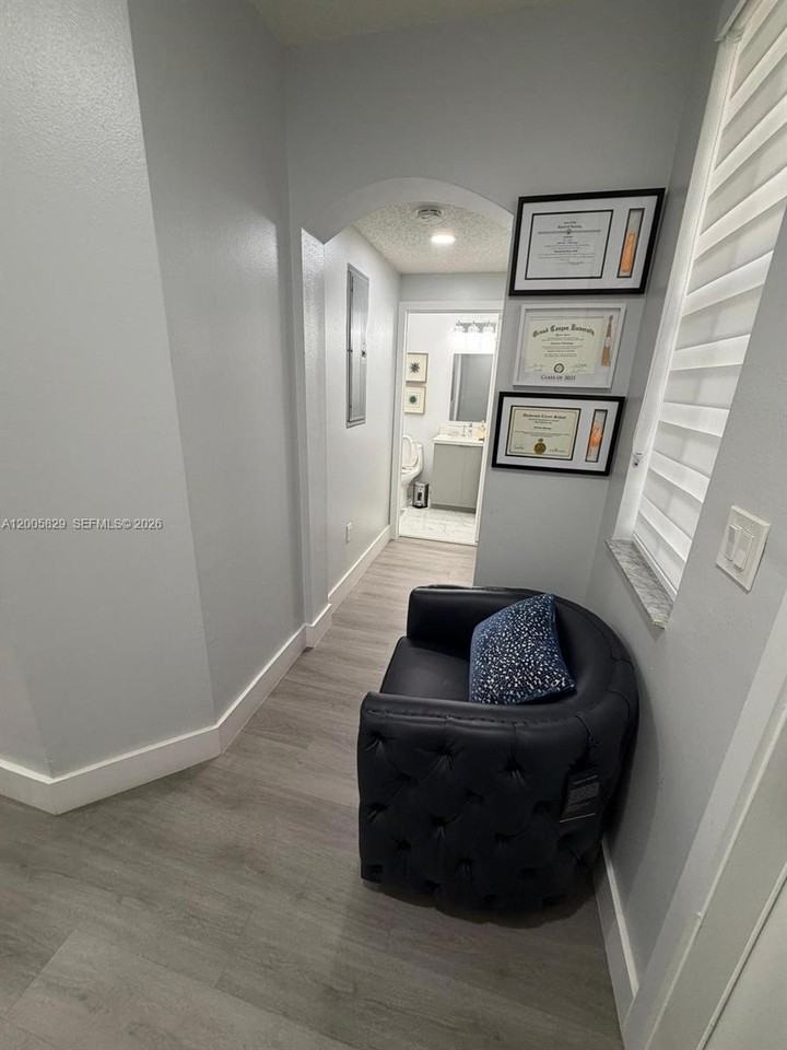 2244 Ne 42nd Ave #2244 - Photo 6 of 16