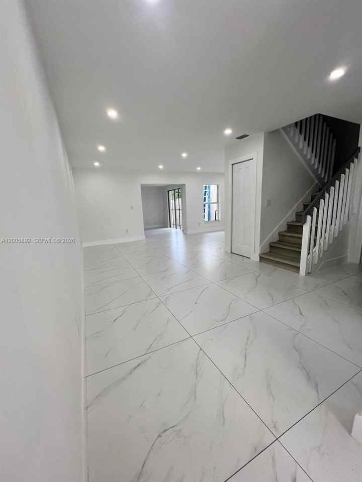 3632 Sw 112th Ave #6-3 - Photo 6 of 14