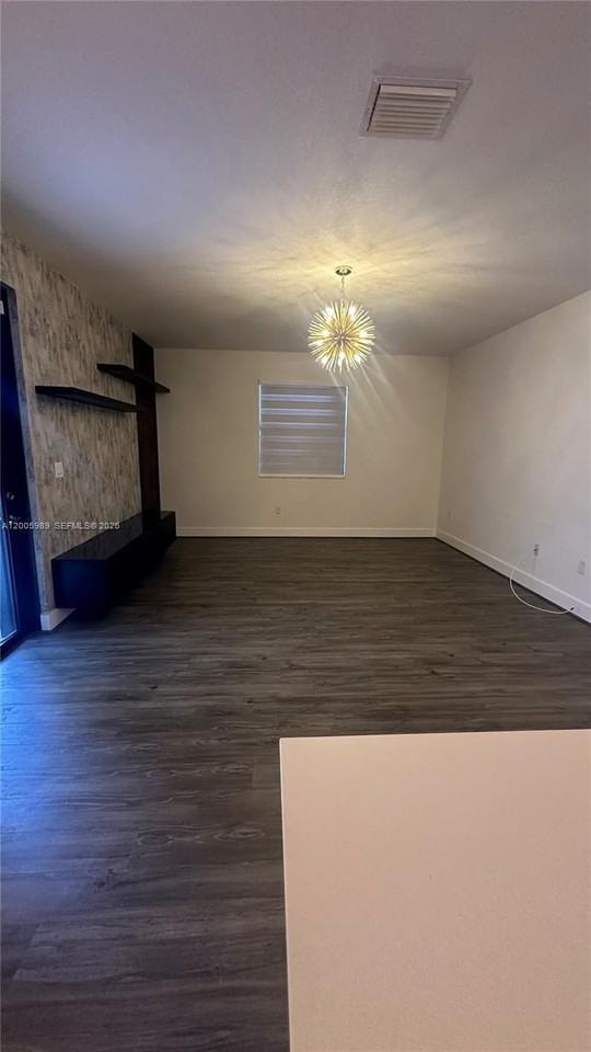 3423 W 110th St - Photo 5 of 42