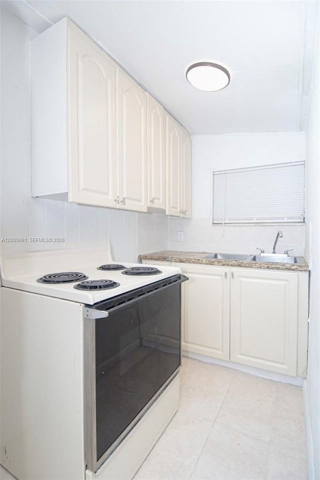 1878 Nw 112th Ter #1 - Photo 4 of 7