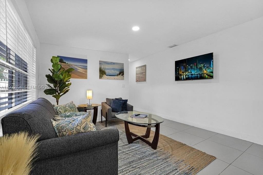 25420 Sw 124th Pl #1A - Photo 7 of 36