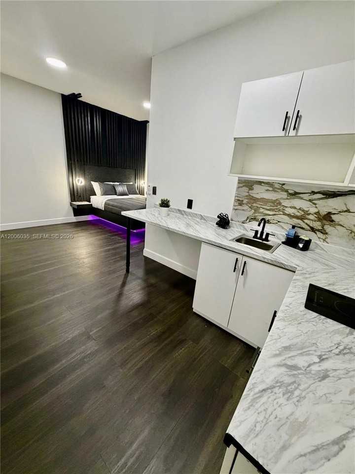 Sw 229th Ter #A - Photo 3 of 6