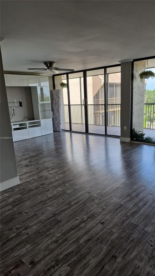 2816 N 46th Ave #J682 - Photo 2 of 6