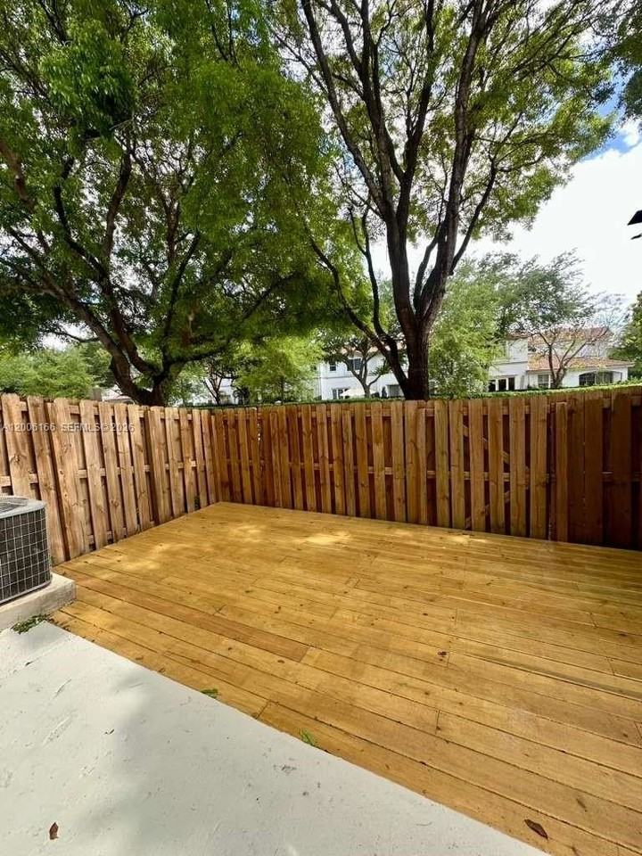 10760 Nw 82nd Ter #8-7 - Photo 7 of 19