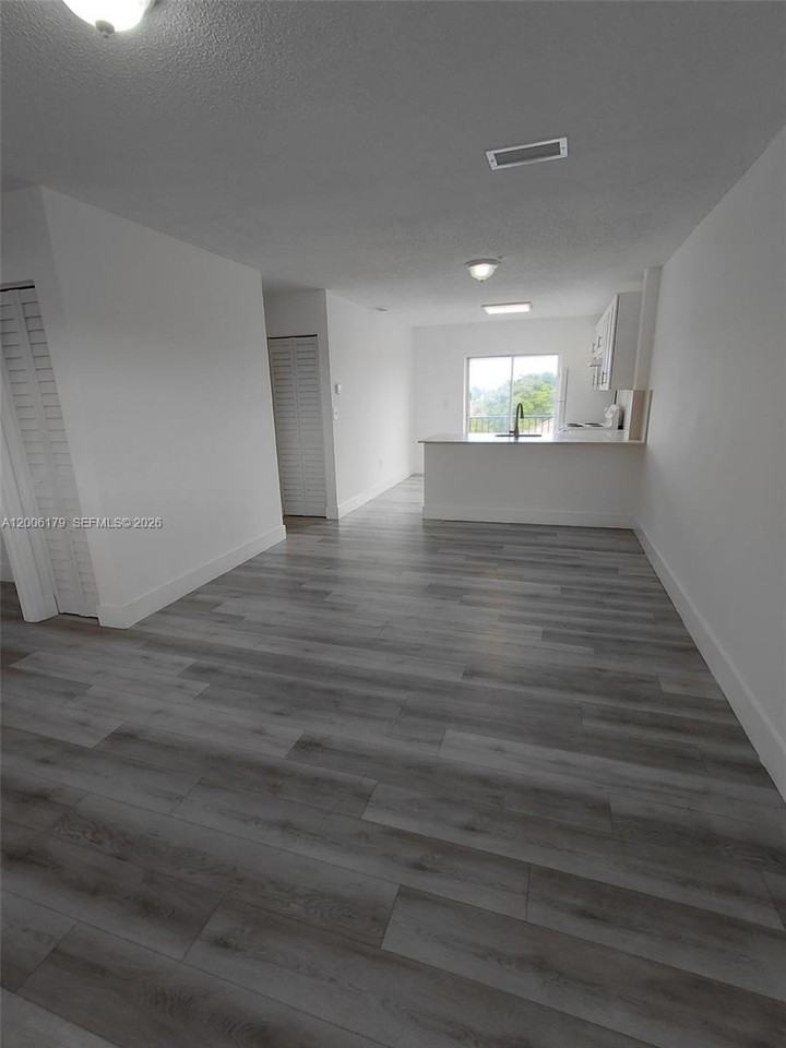 5435 W 24th Ave #78 - Photo 2 of 12