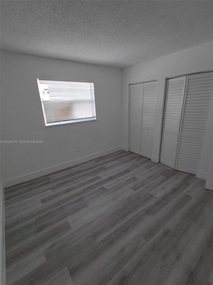 5435 W 24th Ave #78 - Photo 6 of 12