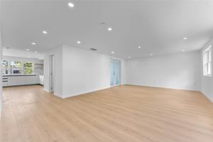 featured image of 824 Se 12th Ct #828