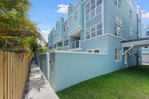 featured image of 824 Se 12th Ct #850