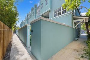 featured image of 824 Se 12th Ct #840