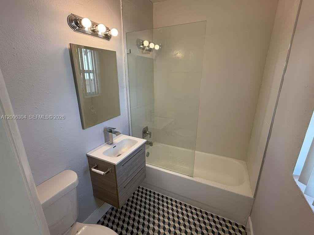 6647 Sw 59th Pl #207 - Photo 3 of 3