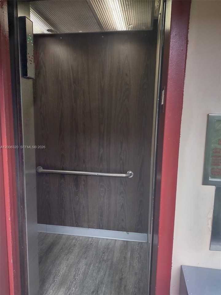 10625 Sw 112th Ave #301 - Photo 5 of 24