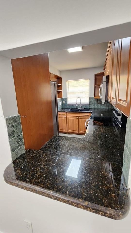 5046 Sw 145th Ave #5046 - Photo 7 of 26