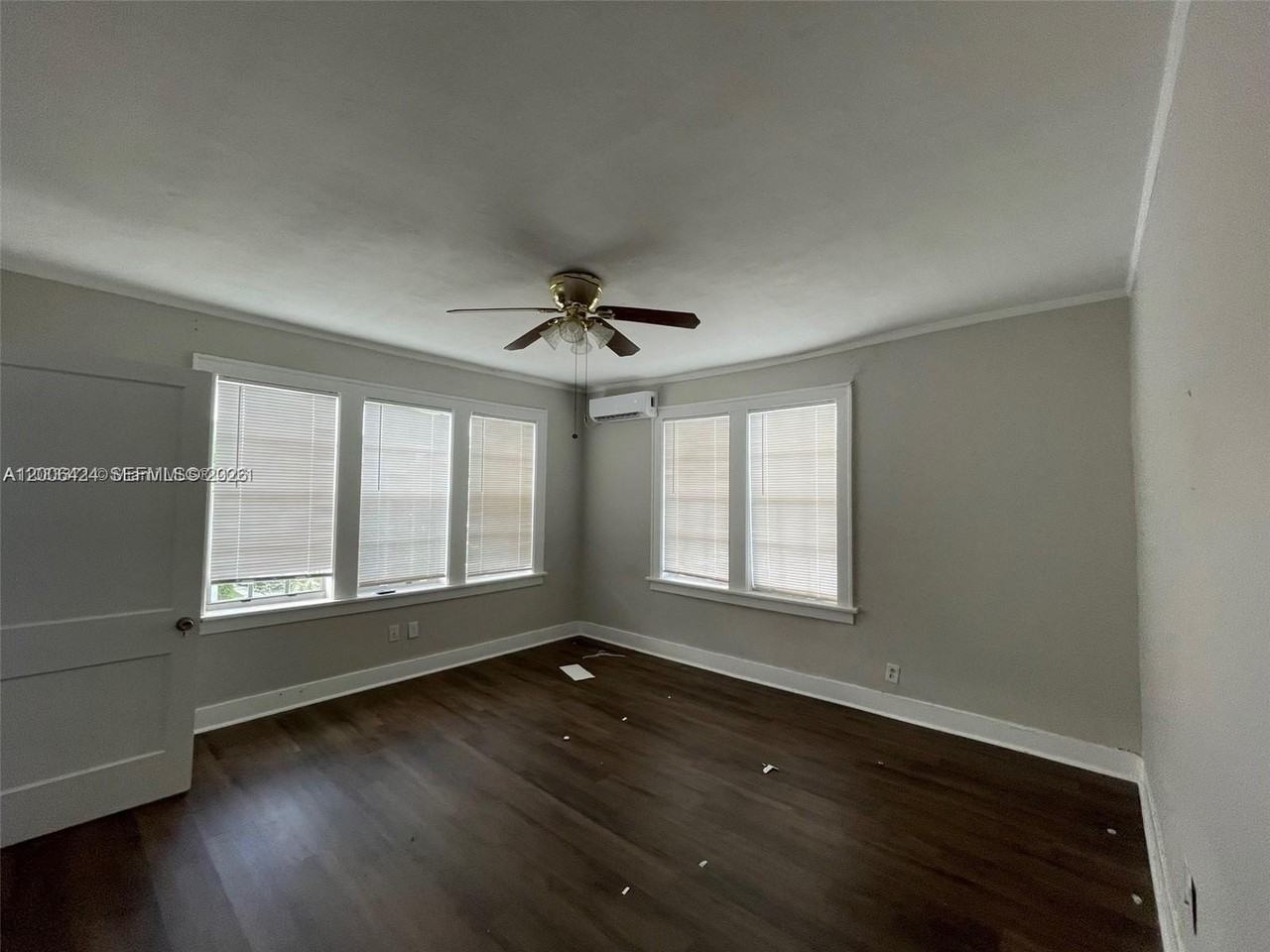 3364 Sw 2nd St #4 - Photo 6 of 14