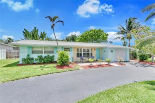 222 Se 11th Ct - Photo 1 of 1