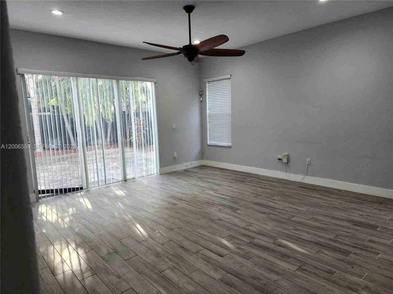23902 Sw 108th Ave - Photo 4 of 11