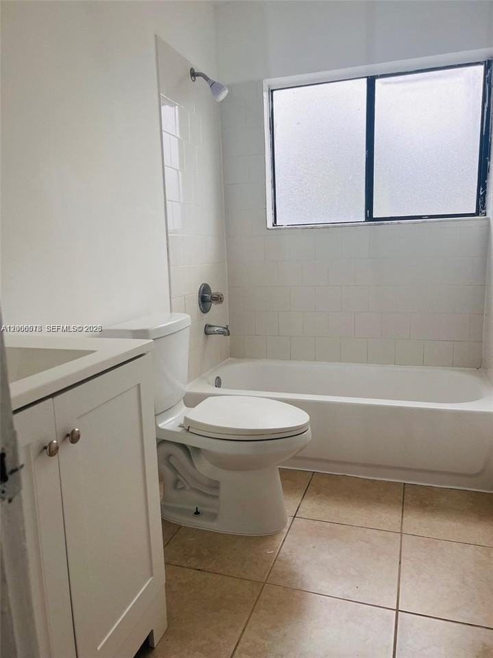 10878 Royal Palm Blvd #10878 - Photo 5 of 11