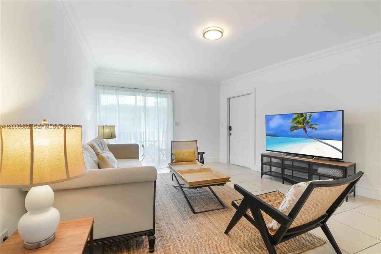 1142 99th St #24 - Photo 3 of 15