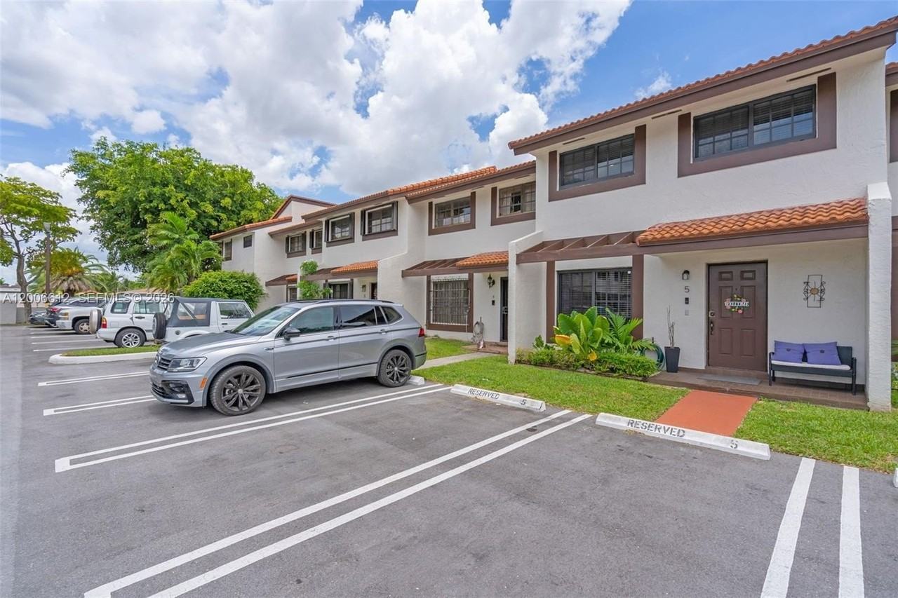 5725 Sw 132nd Ct #21-5 - Photo 4 of 31