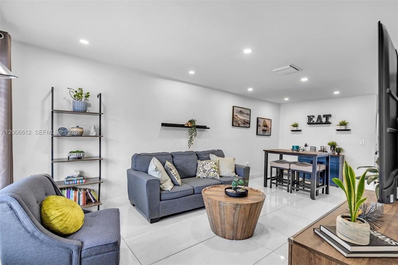 5725 Sw 132nd Ct #21-5 - Photo 5 of 31