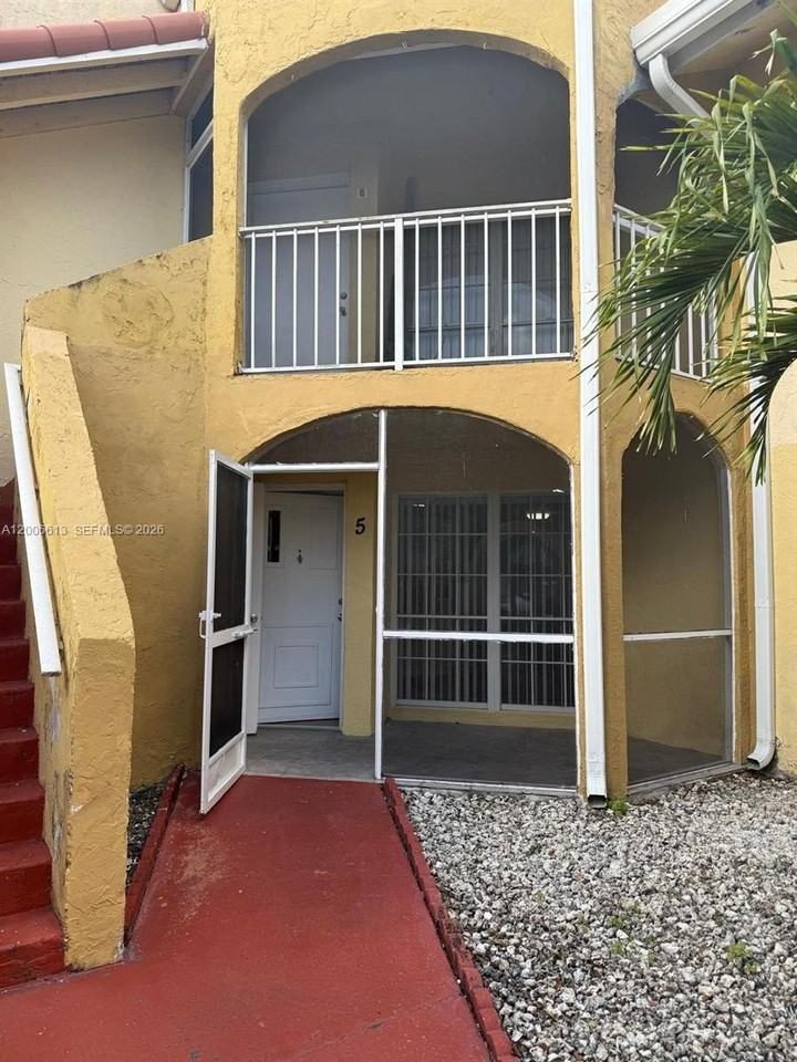 15675 Sw 74th Circle Dr #5 - Photo 2 of 22