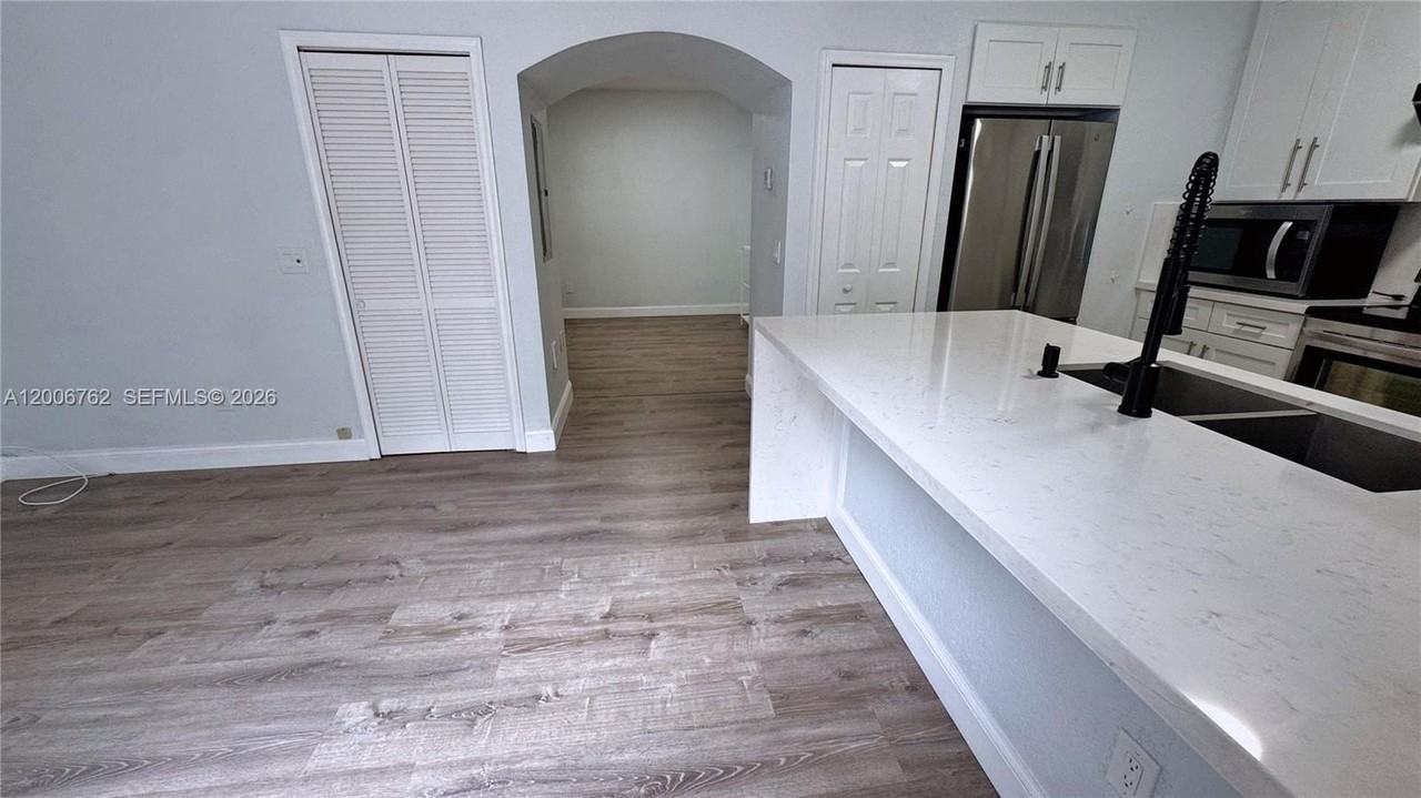 15810 Sw 40th St #57 - Photo 7 of 20