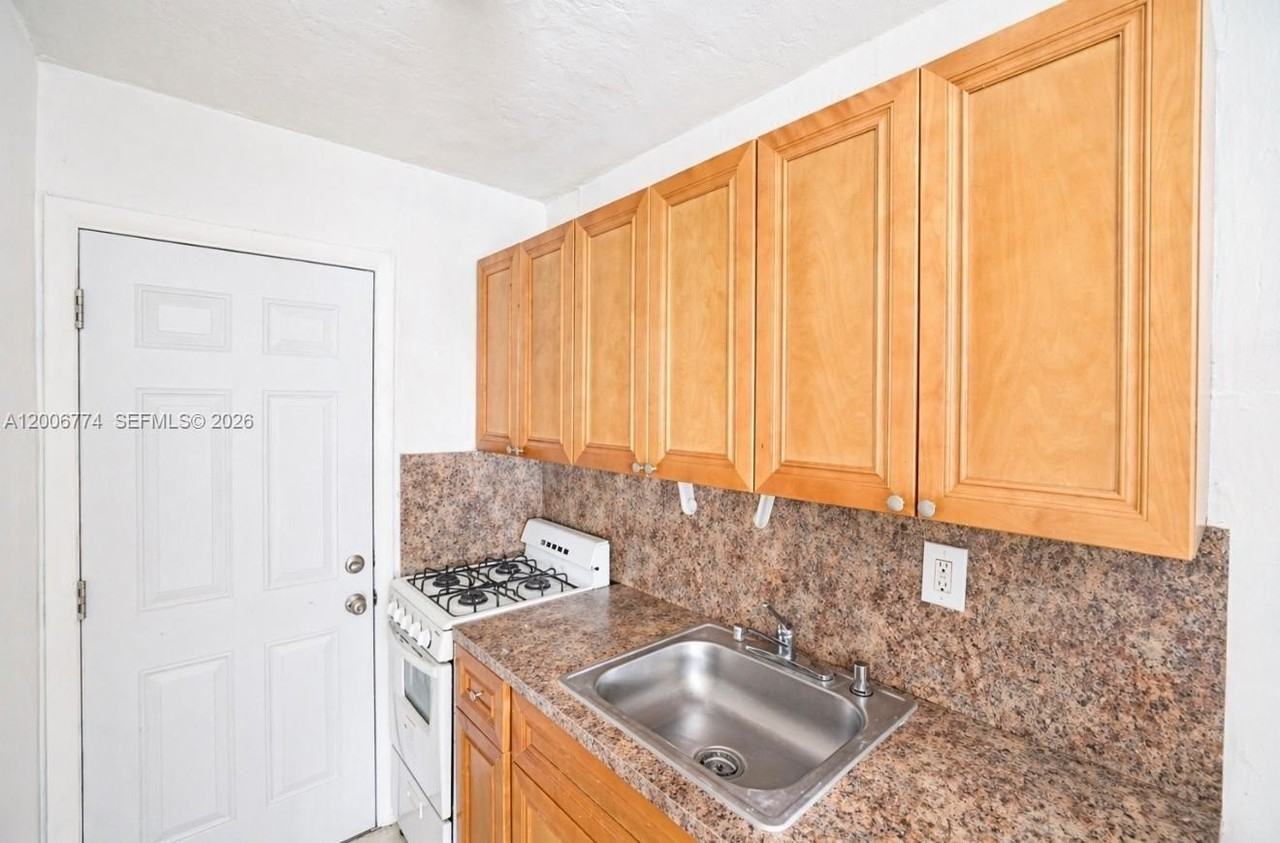 6337 W Flagler St #7 - Photo 2 of 10