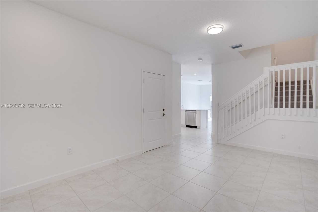 23517 Sw 129th Ave #0 - Photo 6 of 25