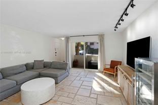 9394 Sw 77th Ave #F4 - Photo 1 of 1