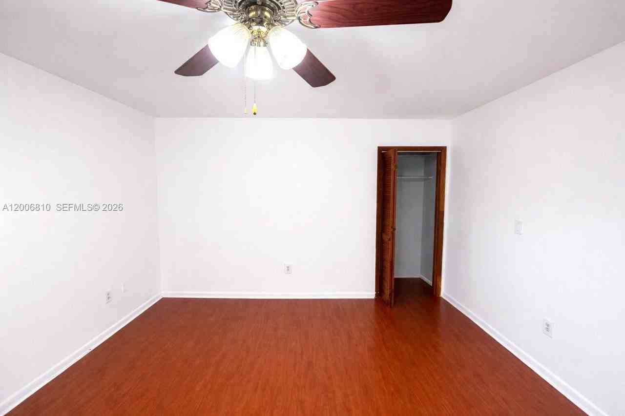 3547 Sw 24th St - Photo 2 of 7