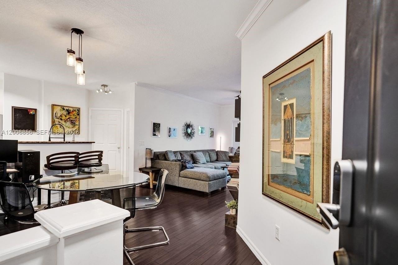 2220 Tuscany Way #2220 - Photo 6 of 43