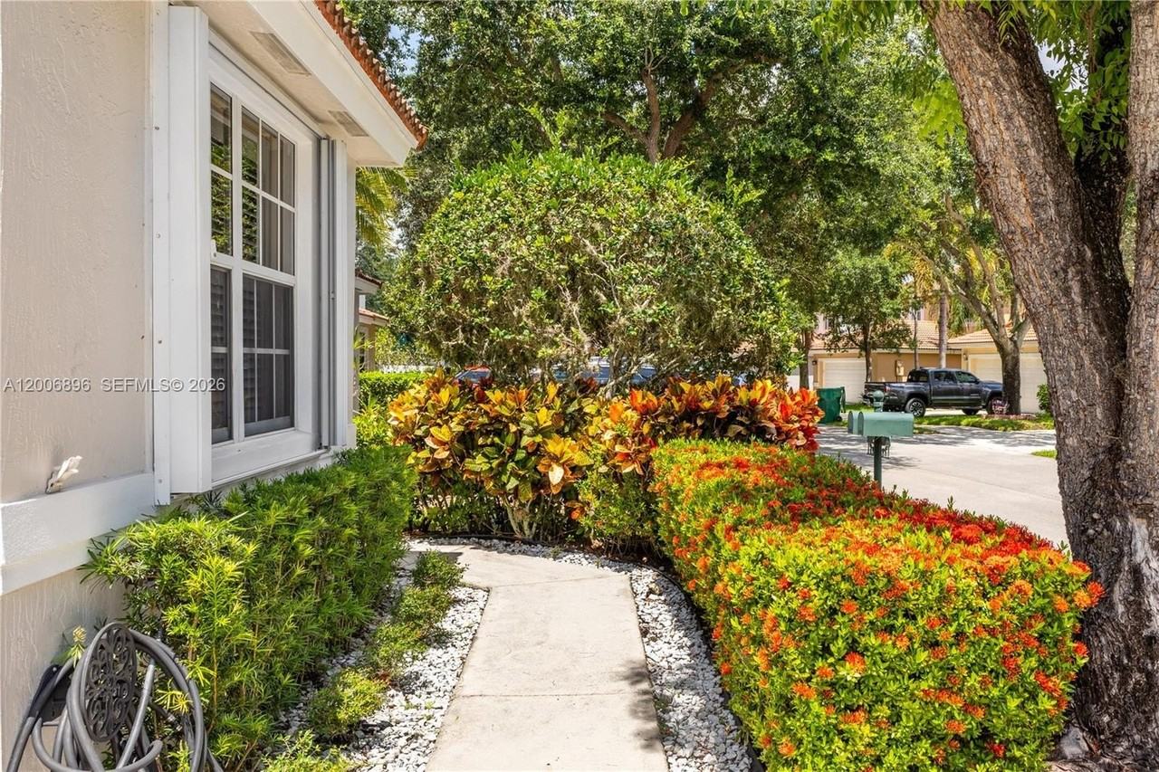 14972 Sw 50th Ct - Photo 5 of 50