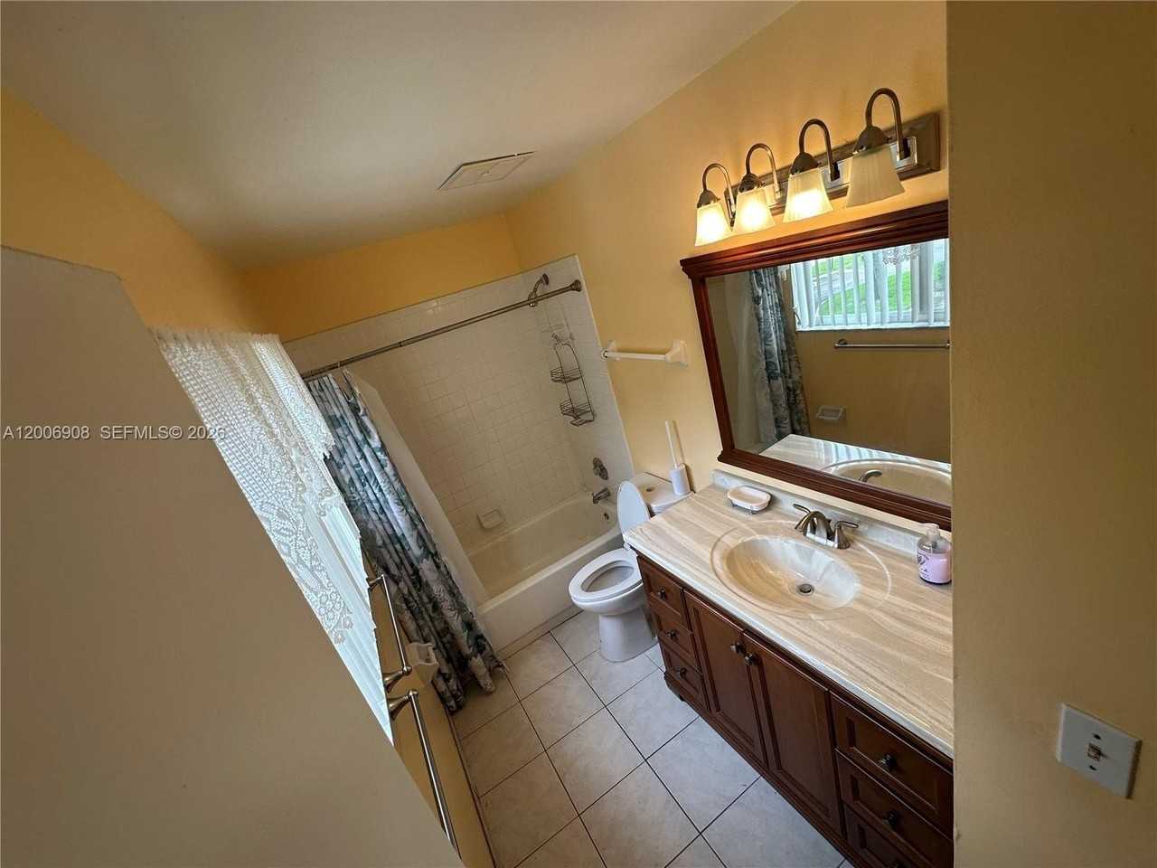 3461 Nw 44th St #206 - Photo 6 of 12