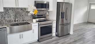 3421 Ne 5th Ave #A - Photo 1 of 1