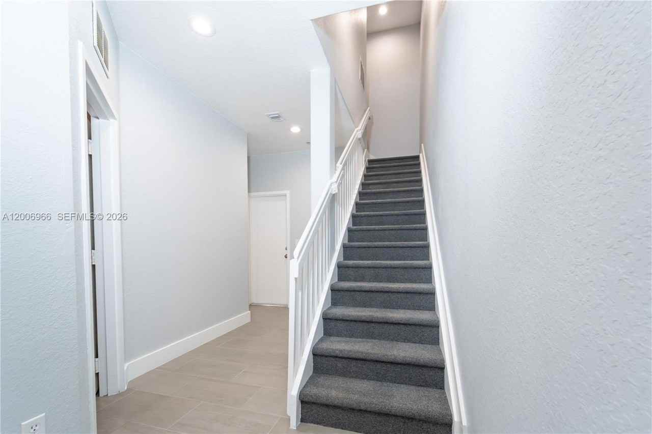 3515 Shoma Dr #3515 - Photo 2 of 45