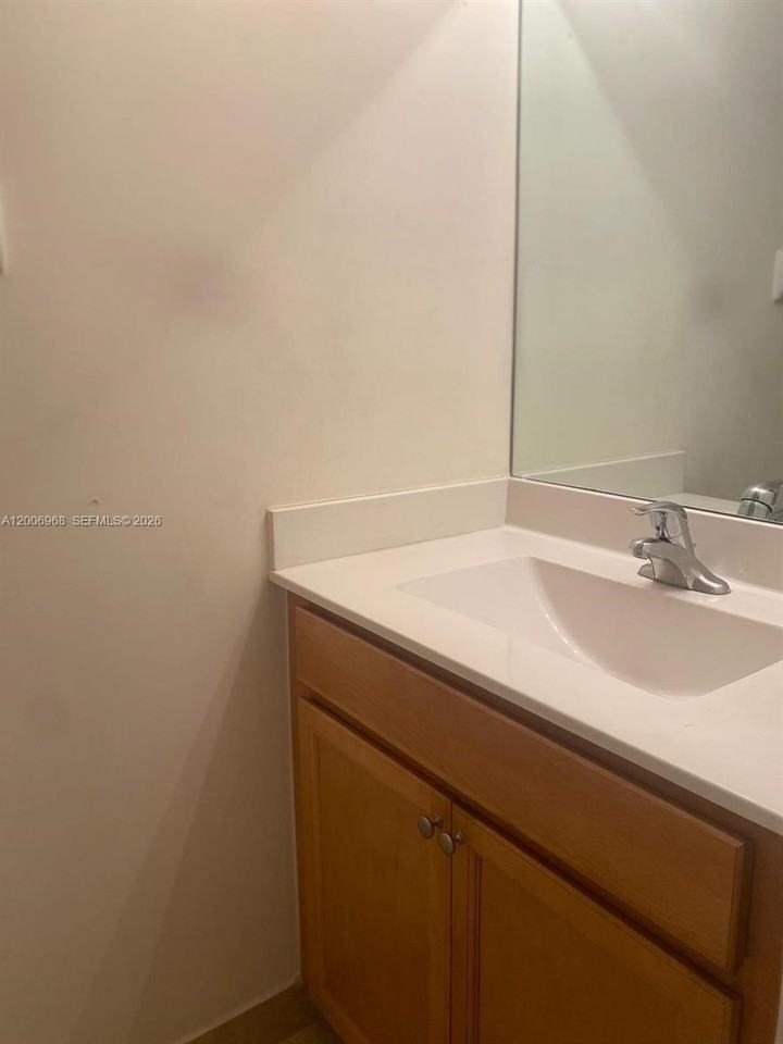 9228 W 33rd Way #9828 - Photo 7 of 38